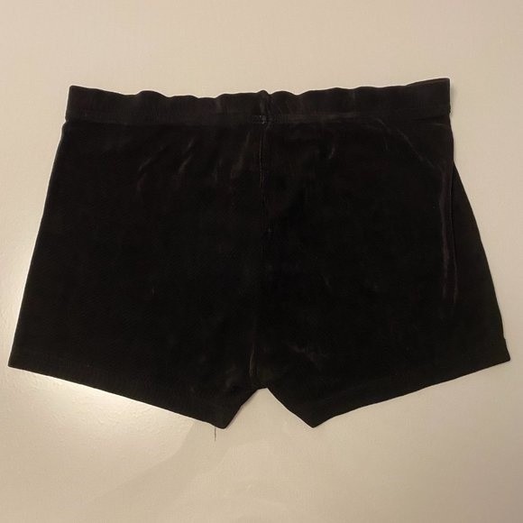 Elee Los Angeles Men's meshish type material shorts, stretchy - Picture 4 of 5